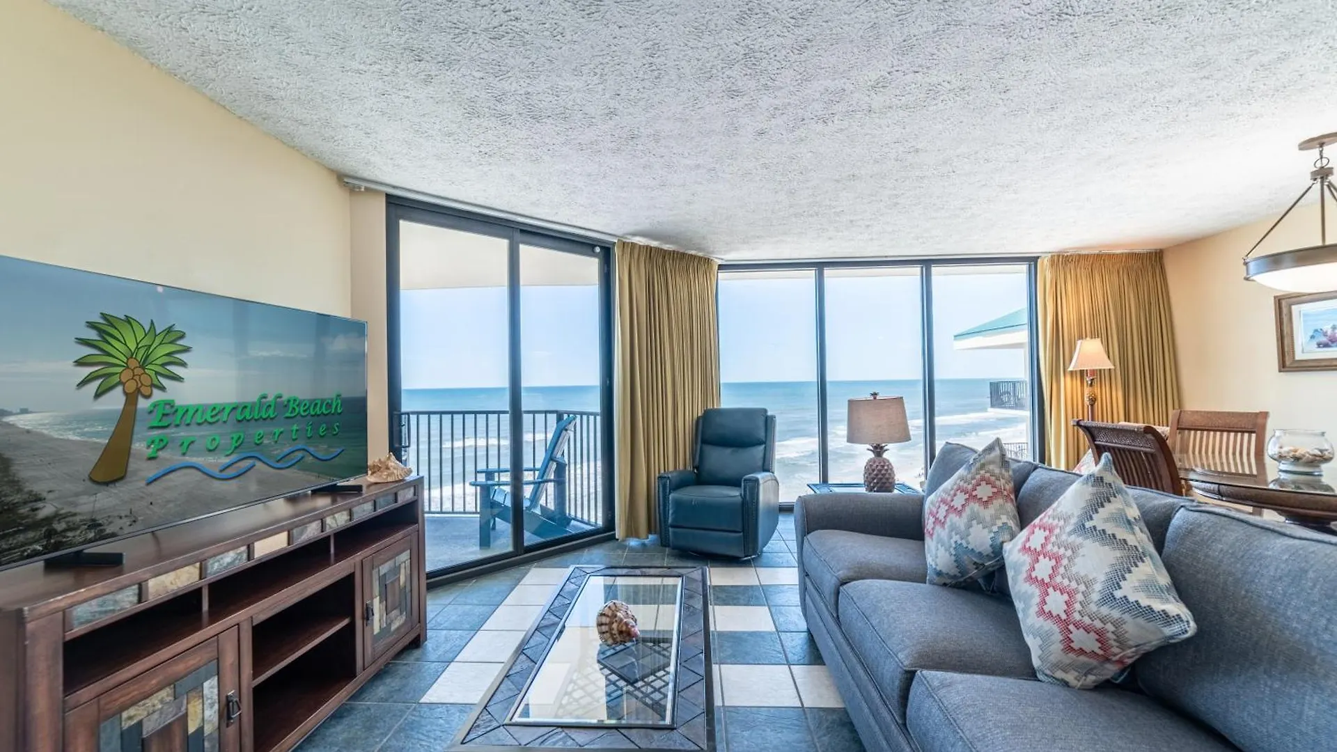 Semesterbostad Sunbird 1205W 'Compass Rose Penthouse' Villa Panama City Beach USA